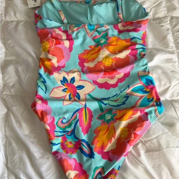 La Blanca Aqua Floral One-Piece Swimsuit - Picture 3 of 8